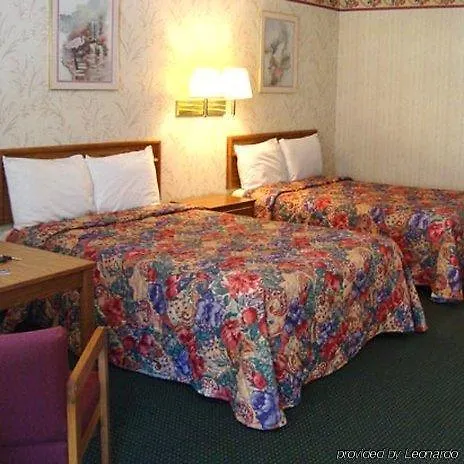 Motel Relax Inn - Charlotte